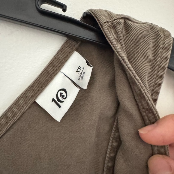 Tentree Blakely Jumpsuit - Olive Lightweight Tencel - Picture 8 of 15